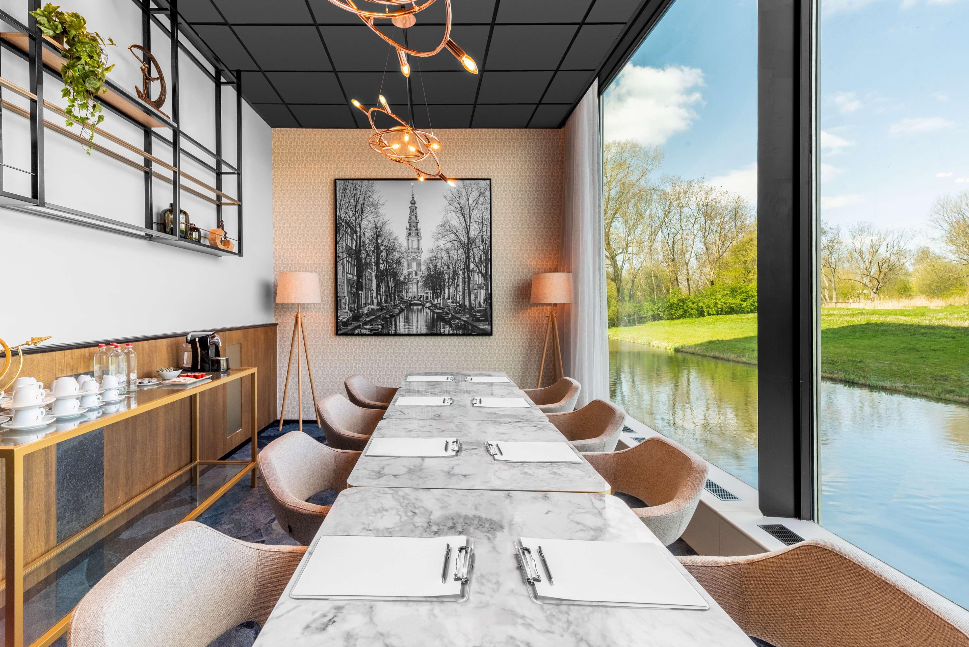 Radisson Hotel And Suites Amsterdam South Exterior foto