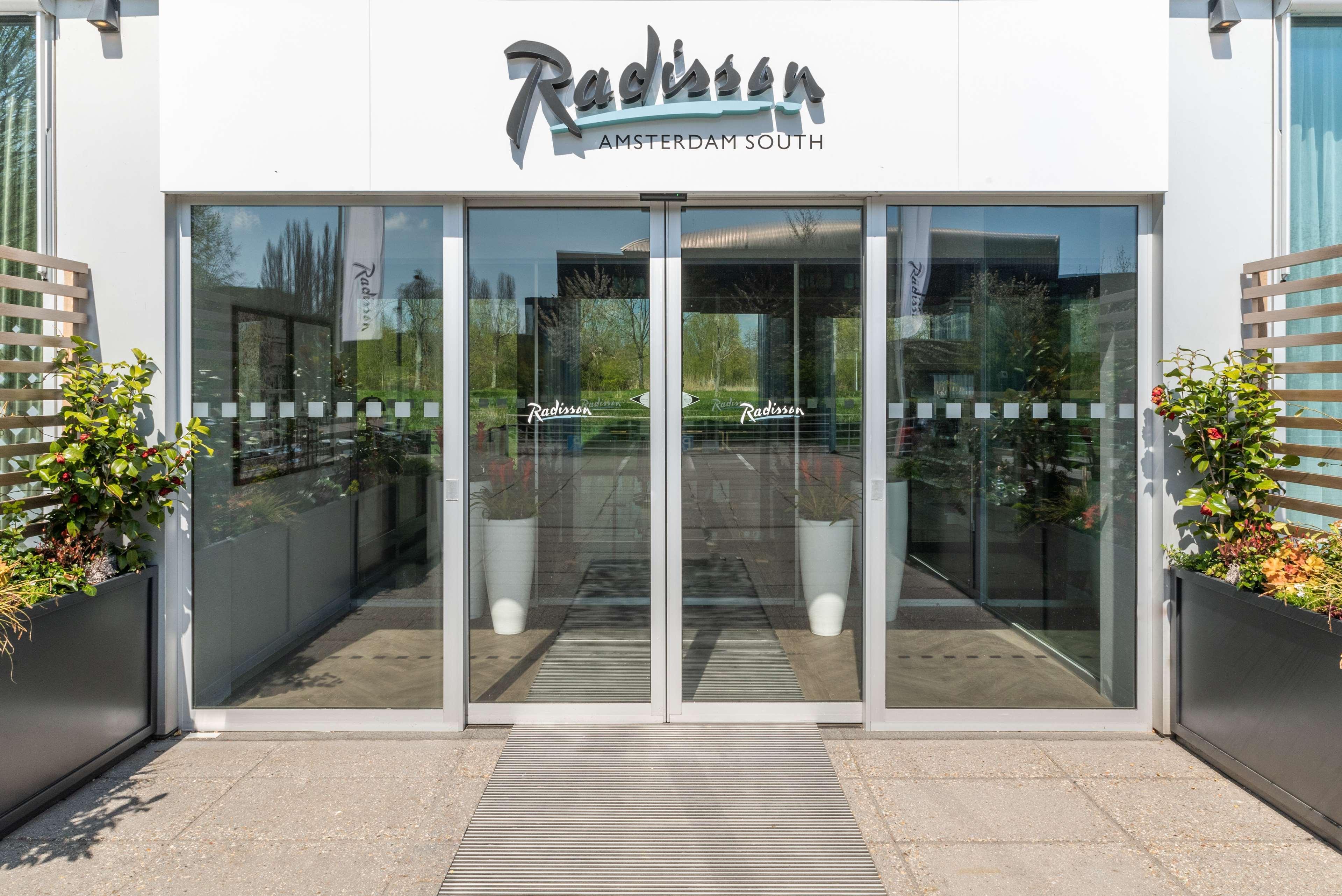 Radisson Hotel And Suites Amsterdam South Exterior foto